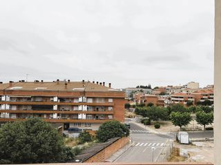 Penthouse  La vall. Oportunitat! àtic amb traster i 4 habitacions en edifici amb asc