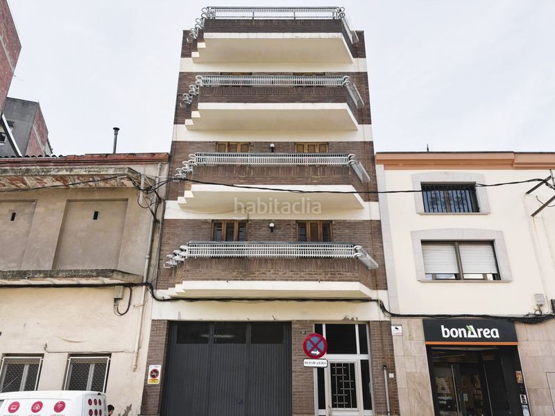 Foto 89e36658-c41a-4047-83bc-9a09ef362147. Piso ampli pis en venda a 110.000 en Bellpuig