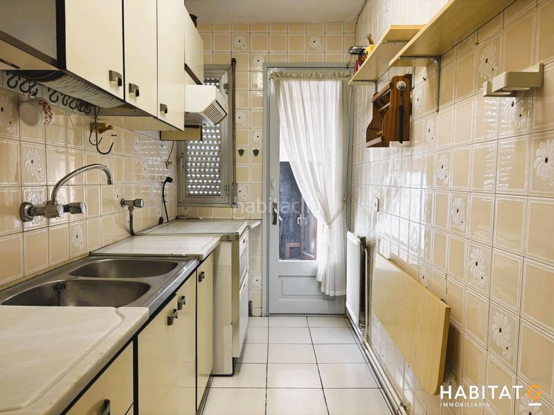 Foto 6ec546ad-e0c9-433b-a71c-9ed21fa7f3cd. Casa adossada amb calefacció a Bellpuig