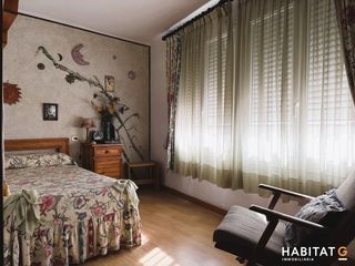 Casa adosada en Bellpuig. Casa  en venda  a  bellpuig  oportunitat