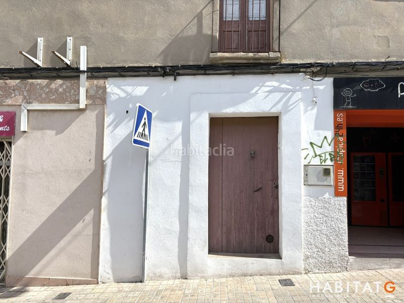 Foto 2bf50e19-7f6c-43c4-bcdb-6f3d3ecfd31e. Casa adossada a Bellpuig