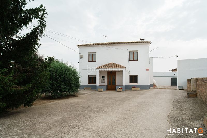Foto aafe368f-9aba-4d94-99f9-4d4a80405030. Casa amb calefacció aparcament a Ivars d´Urgell