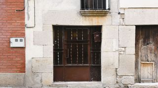 Casa  Del mig. Casa en venda a belianes amb terrassa i múltiples estances