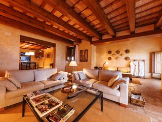 Casa a Bisbal d´Empordà (La). Una masía con vistas empordà
