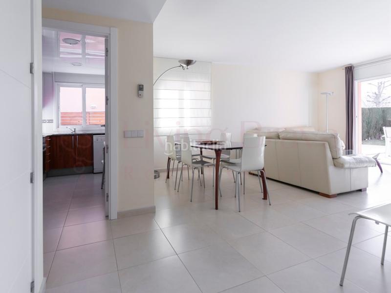 Foto 91df394b-c30a-4915-9ab6-053a824c6a6c. Location appartement avec parking dans Port d´Aro Platja d´Aro