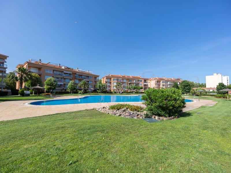 Foto ca579b60-b91e-4287-89fc-538b8c7c8cbd. Location appartement avec parking dans Port d´Aro Platja d´Aro
