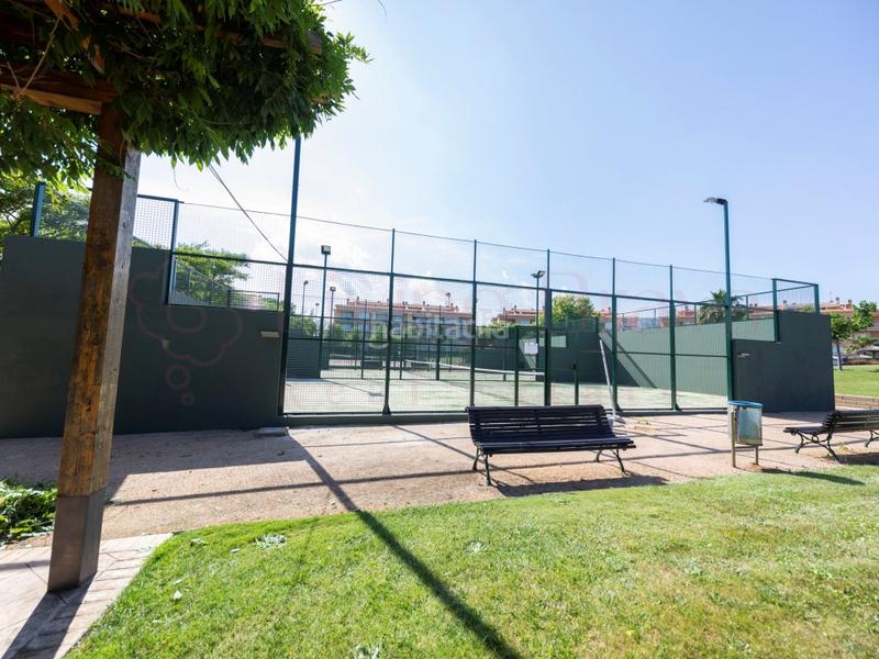 Foto cb714eb0-1dda-4d00-bc66-551945d0989c. Location appartement avec parking dans Port d´Aro Platja d´Aro