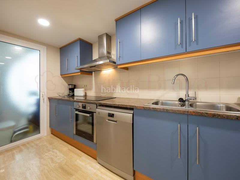 Foto 2177e6ba-d25c-434c-bc12-77c8606772f6. Rent apartment with parking in Port d´Aro Platja d´Aro