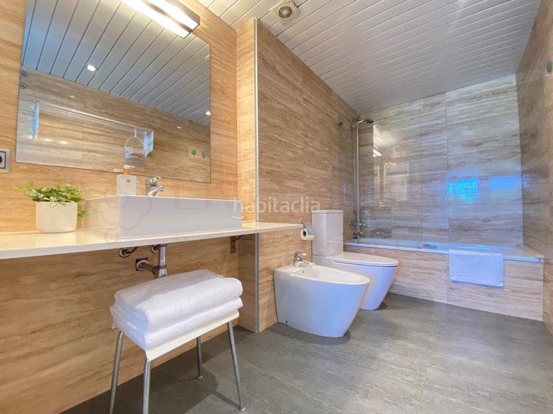 Foto 0407469b-0a8d-4596-b0f9-609f73f47c78. Rent apartment with parking in Centre-Platja Platja d´Aro