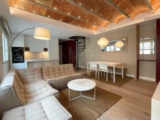 Location Appartement à Sarrià. Impecable y con encanto
