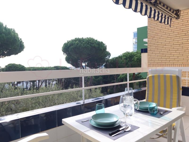 Foto 33351403-47bc-4d61-9ebd-a5ec3bc4bdf8. Alquiler apartamento piso de 2 habitaciones con terraza y vistas en Platja d´Aro