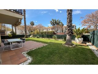 Affitto Piccolo appartamento in Port d´Aro. Planta baja con jardin privado