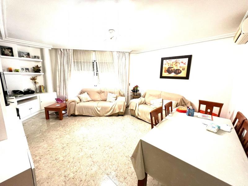 Foto 39915ef1-e393-4370-a23f-004ffb7b4e0f. Masia amb aparcament a Santa María del Águila Ejido (El)