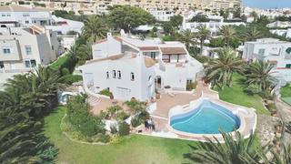 Xalet a Almerimar. Chalet junto  al campo de golf de almerimar