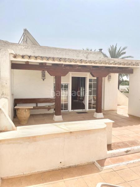 Foto d8a88fc6-1ad9-4494-8dfc-8a87dab8725d. Chalet  junto al campo de golf de Almerimar en Ejido (El)