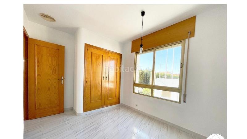 Foto 99787f64-71c4-4865-bb8e-7241d4eadd12. Tríplex amb aparcament a Plaza de la Luz Ejido (El)