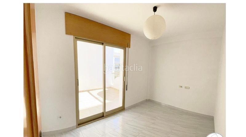 Foto a3979bc7-0d68-4199-b7c7-e601e14c90a2. Tríplex amb aparcament a Plaza de la Luz Ejido (El)