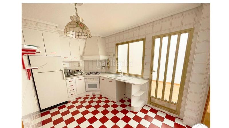 Foto aaa08cbb-4a05-48fb-8858-9ede78b4e381. Tríplex amb aparcament a Plaza de la Luz Ejido (El)