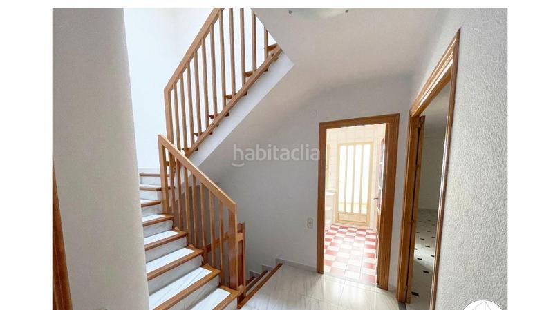 Foto bdcf806d-667b-42f8-bd78-54094ab45066. Tríplex amb aparcament a Plaza de la Luz Ejido (El)