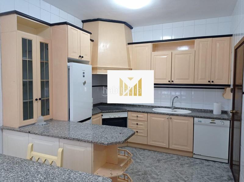 Foto 95e60e90-fc57-4c91-8389-b2227e429a0b. Masía vivienda sobre almacen en Pabellón - Estación - El Corte Inglés Ejido (El)