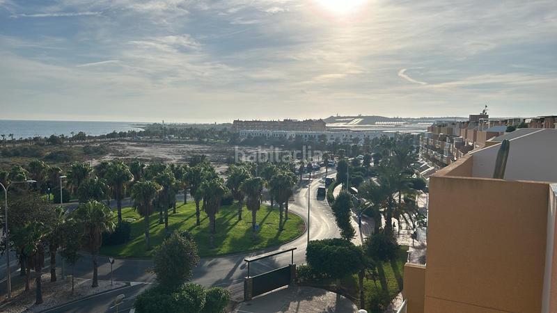 Foto f7a3d665-d942-4ed9-962d-eedf31ab5180. Ático atico laguna beach en Almerimar Ejido (El)