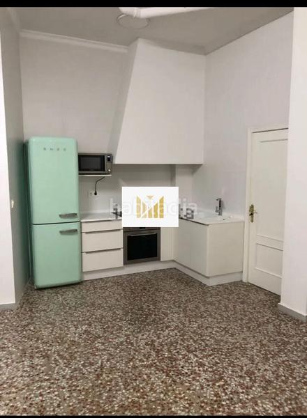 Foto a81512f8-5f8d-45e2-a936-3d16f1d5d8a3. Masía vivienda sobre almacén en Ejido centro Ejido (El)