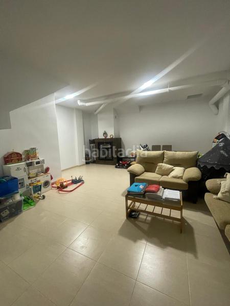 Foto 38a7f761-f75f-4030-8227-139180a09335. Casa duplex con sotano en Santa María del Águila Ejido (El)