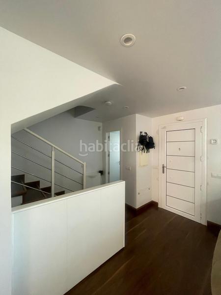 Foto edc2118b-f842-49a8-9474-705f3def738a. Casa duplex con sotano en Santa María del Águila Ejido (El)