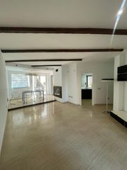 Pis a Pabellón - Estación - El Corte Inglés. Piso en el ejido