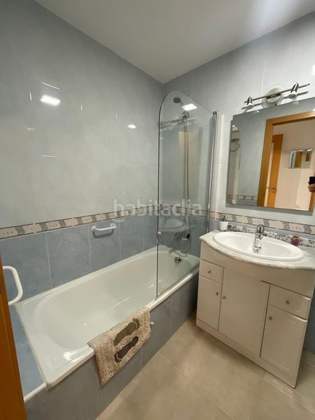 Foto e42e3a9f-7a16-47af-90fc-6163831f6b5a. Apartament amb calefacció aparcament piscina a Almerimar Ejido (El)