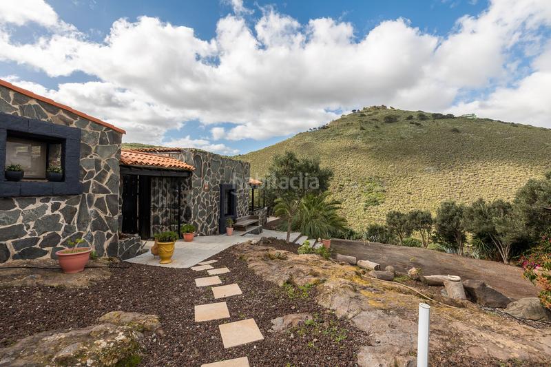 Foto 2d3d719c-5b61-455c-a065-62c38be1e504. Casa in calle la caldera 1 in Tafira Palmas de Gran Canaria (Las)