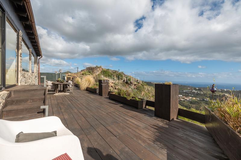 Foto 1c9c4abe-5fa8-421b-8d17-f5e8f86136f7. Maison dans calle la caldera 1 dans Tafira Palmas de Gran Canaria (Las)