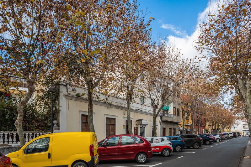 Foto 456649b9-2433-4eb3-a336-84180ac3d6dc. Edifici a calle josé antonio primo de rivera 15 a Santa Brígida