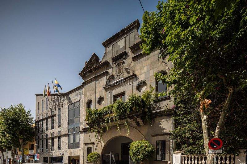 Foto c6a02b16-cb8d-4152-9d91-659f600d67be. Edifici a calle josé antonio primo de rivera 15 a Santa Brígida