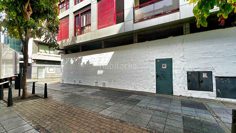 Foto d053a5b8-6c1c-4605-aaa1-d079128308f9. Local commercial dans Santa Catalina - Canteras Palmas de Gran Canaria (Las)