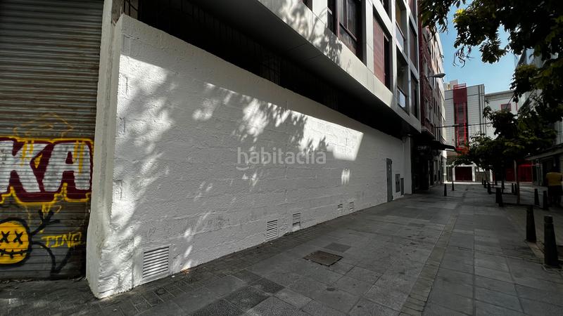 Foto f4ff5fe6-672c-41c6-a3db-3bd181096cd3. Local commercial dans Santa Catalina - Canteras Palmas de Gran Canaria (Las)