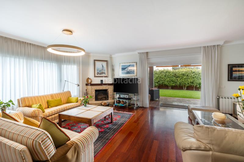 Foto 014e8a64-ce06-4d24-a54c-175da8c2d1d6. Chalet in calle el greco 5 in Tafira Palmas de Gran Canaria (Las)