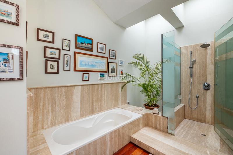 Foto 6e3c9414-4d34-4319-9ccd-bb3511dd8f9e. Chalet dans calle el greco 5 dans Tafira Palmas de Gran Canaria (Las)