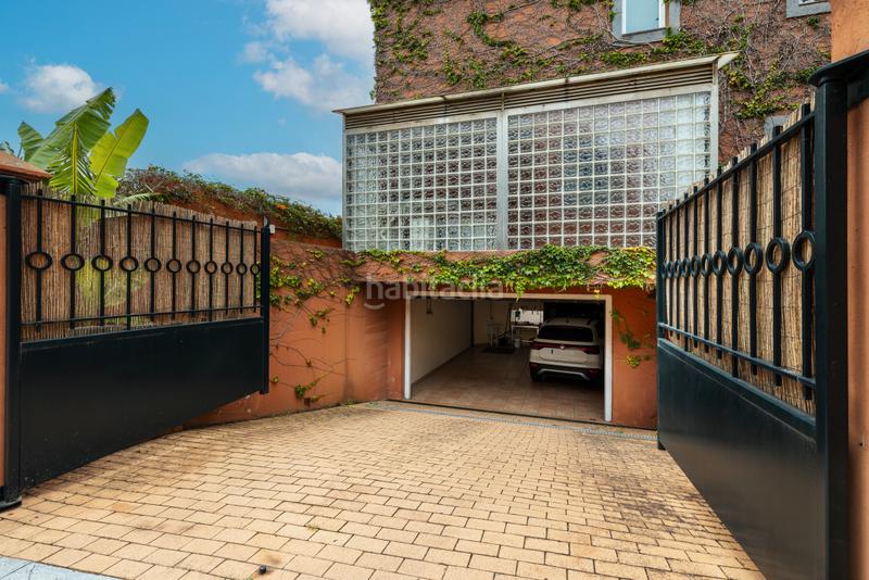 Foto 78df502e-8a67-4cc3-a1c9-eb7b1c5e721e. Chalet in calle el greco 5 in Tafira Palmas de Gran Canaria (Las)