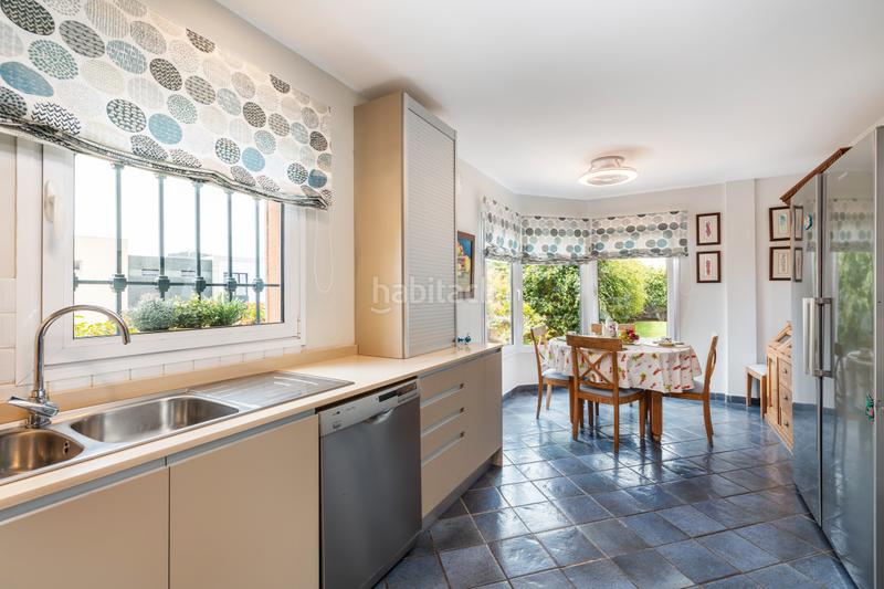 Foto ca44fcf1-a1c3-4a73-a72e-d1e739f1775e. Chalet in calle el greco 5 in Tafira Palmas de Gran Canaria (Las)