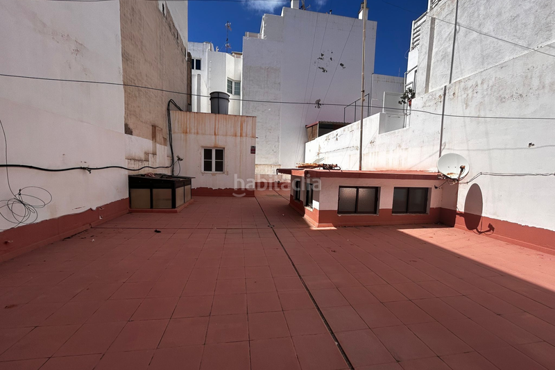 Foto 451d3c61-1b12-4235-9c86-19e318a9e01a. Casa adossada a calle blasco ibáñez 36 a Alcaravaneras Palmas de Gran Canaria (Las)