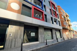 Local commercial à Calle la Naval 189