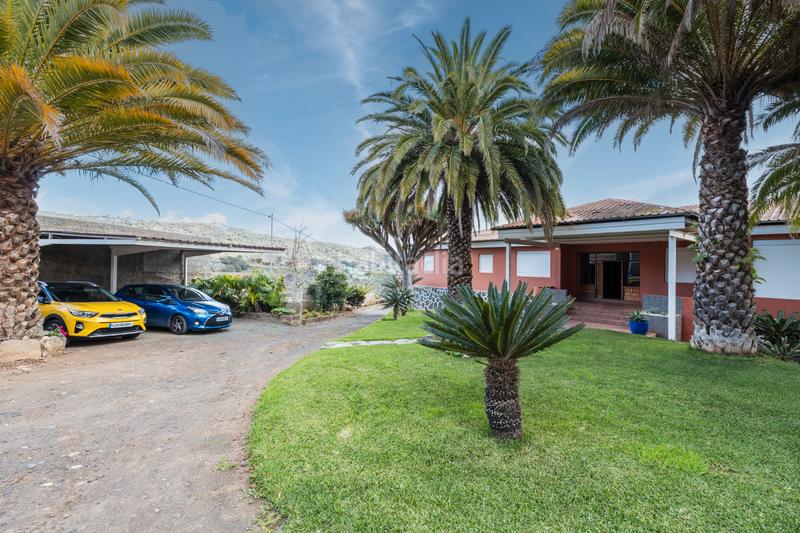 Foto cb034f72-8aa0-40d6-b932-bdb3c0673fee. Chalet in carretera hoya bravo 90 in Portada Verde - Lomo Espino - Guanche Santa Brígida