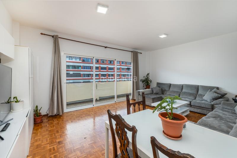 Foto d0a355fa-f257-467d-81d0-c5b520ff0eaa. Piso en avenida josé mesa y lópez 12 en Santa Catalina - Canteras Palmas de Gran Canaria (Las)