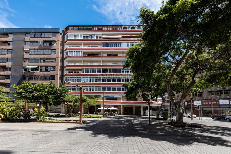 Foto 316c4dda-4800-4572-ac7c-997135a2f18d. Appartement dans avenida josé mesa y lópez 63 dans Santa Catalina - Canteras Palmas de Gran Canaria (Las)
