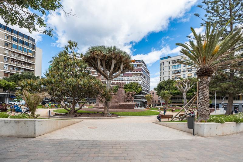 Foto da3d8bd3-c200-42c5-a23c-4c5e59e34193. Piso en avenida josé mesa y lópez 63 en Santa Catalina - Canteras Palmas de Gran Canaria (Las)