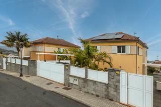 Chalet in Calle Maljurada 18