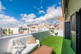 Penthouse in Calle reyes católicos 20