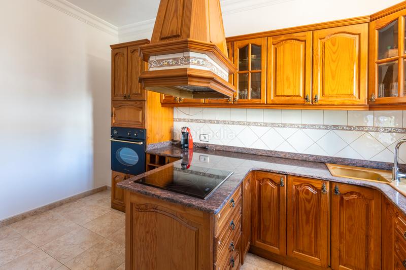 Foto 30cc3e5b-a9ca-405f-91ed-0ff8d5ce36ec. Casa bifamiliare in calle el secuestro 5 in Teror pueblo Teror
