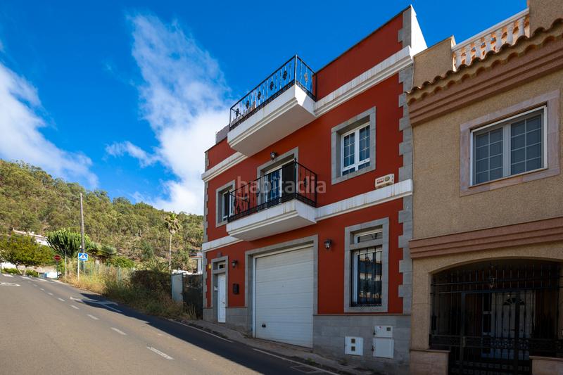 Foto 4c02a0b9-21e1-4643-bb77-1444360d6c39. Casa pareada en calle el secuestro 5 en Teror pueblo Teror